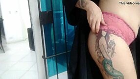 Paty Bumbum és Fada Mel vastag farkakat vadásznak, hogy kielégítsék lyukaikat vad valóságban