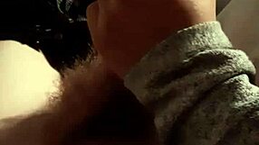 Latina Gives Intense HANDJOB Action!