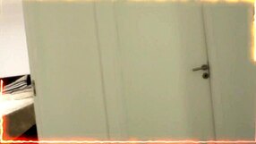 Le coji el novio a mi hermanastra mientras estaba en el baño