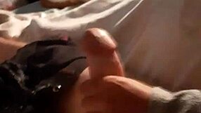 Latina Gives Intense HANDJOB Action!