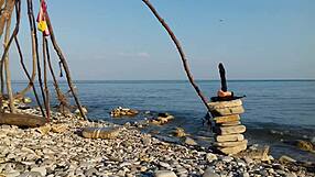 Sunt dependent de cosplay-ul Moana, goală afară, futută cu dildo ca nebuna!