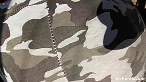 Troia Mostra Tette per Pompino a Pagamento