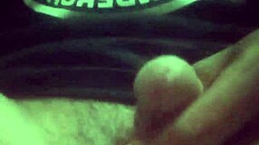 i watch this thai guy fucking hard