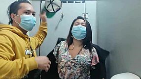 สาวฟิลิปปินโดนจับเย็ดในห้องน้ำสาธารณะครีมพายด้วย