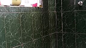 Duchita Joins Group for Wild Fun Tonight