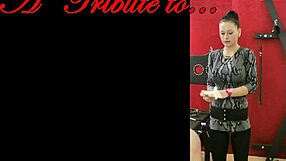 Lady Chantal dominira v petkah za tribut. 2. del kompilacije.