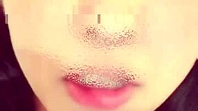 กางขาให้ดูหีโกนแล้วน้ำพุ่งมั้ย?