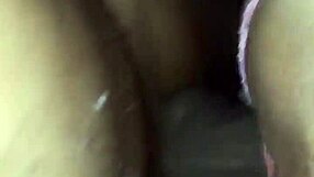 Kingblack come buceta de casada safada e manda ela pro corno com a calcinha rasgada