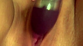 My pussy is cumming from the vibrator