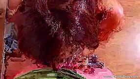 Charlie Sheen Undresses for Natural Cumshot