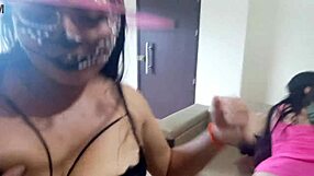 unas latinas llegan a mi fiesta de cumpleaños para bailar sexy