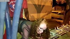 realizei fetiche sexo na praça com amigos