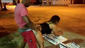 realizei fetiche sexo na praça com amigos