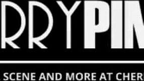 Ung Blond Jade Reign med Piercade Tuttar Suger och Rider Codey Steeles Stora Kuk