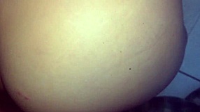 Roberto Alecxander fucks latina with big tits and ass on creaky bed