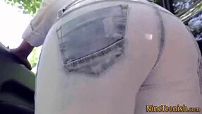 이 아름다운 틴 18+ 손가락질 후 야외에서 박히는 거 봐