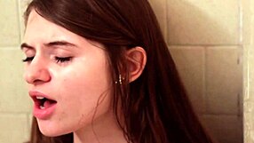 i loved splashing with rilee and alice in la tub