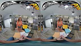 Virtual Porn - Big Tits Milf Richelle Ryan Stars in VR Scene
