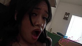 Amateur jade kimiko sucks cock in pov