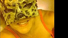 tribute to the french cedilla in frenchteub episode four