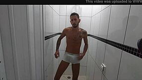 Gabriel Victor and Pauzudo Safado in Bareback Outdoor Gay Orgasm