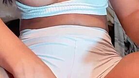 I masturbated and left my pussy open just with fingers 😏