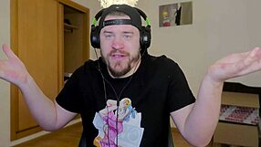 Goku never kissed Chi-Chi in uncensored Kamesutra