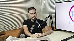 marcos goiano shames the bottom for being passive in the circle!