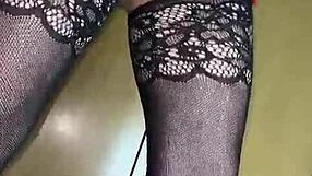 Piccolo Regalo di Natale a Tutti Voi Che Mi Seguite by Mia Foxcoupleitalia Mia Sola Masturbate Oil Squirt