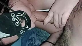 mi vecina le gusta hacerme venir con su boca tremenda puta