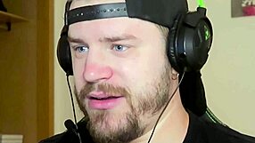 Goku never kissed Chi-Chi in uncensored Kamesutra