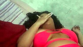 novinha se tocando gostoso sozinha.