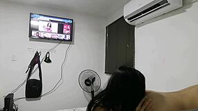 If your girlfriend won't lick your ass, why bother?