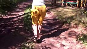 i flash my big yellow ass outdoors feeling so horny and sexy