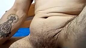 Deliciosa paja hetero vergon