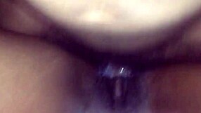 ebony gets a facial in the backseat 😏