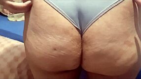 alone at home and so horny! masturbating my pussy!