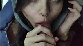 White Wolf OFC - Ze kan me niet zien maar wil al pijpen aan onderdanige jonge White Moon