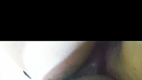 Hej babe, vill du gå djupt med den här monsterkuken ikväll eller vad? 😈