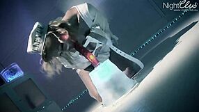 i get my mouth and pussy filled by huge cocks in a wild group fuck