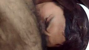 Hypnotized slut enjoys blowjob and spitting from shemale.