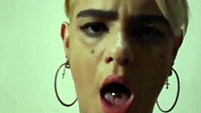 Russah masturbates in lingerie until she cums