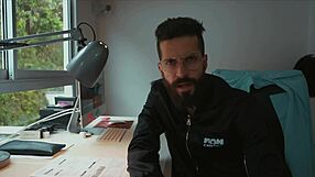 Watch Andrea Garcia's webcam life with Cristian Cipriani?