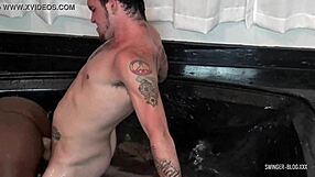 Ebony beauty pussy drilled in swingers threesome