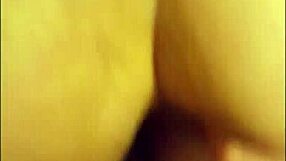 she begs me to cum inside her in amateur sex