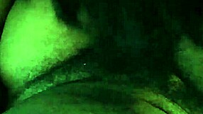 통통한 BBW 침범벅 펠라가 말문 막아! 야생 테크닉