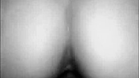 Amateur guy fucks his hot aunt passionately