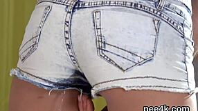 Fantastic Peach Fills Her Slim Slit With Warm Piss And Splatters It Everywhere In Squirting Action