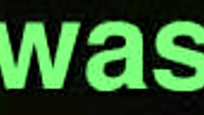 Gorgeous Colombian girlfriend enjoys a relaxing session