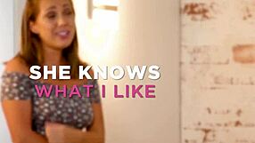 Lesbian masseuse gives intense oral sex in parlor!